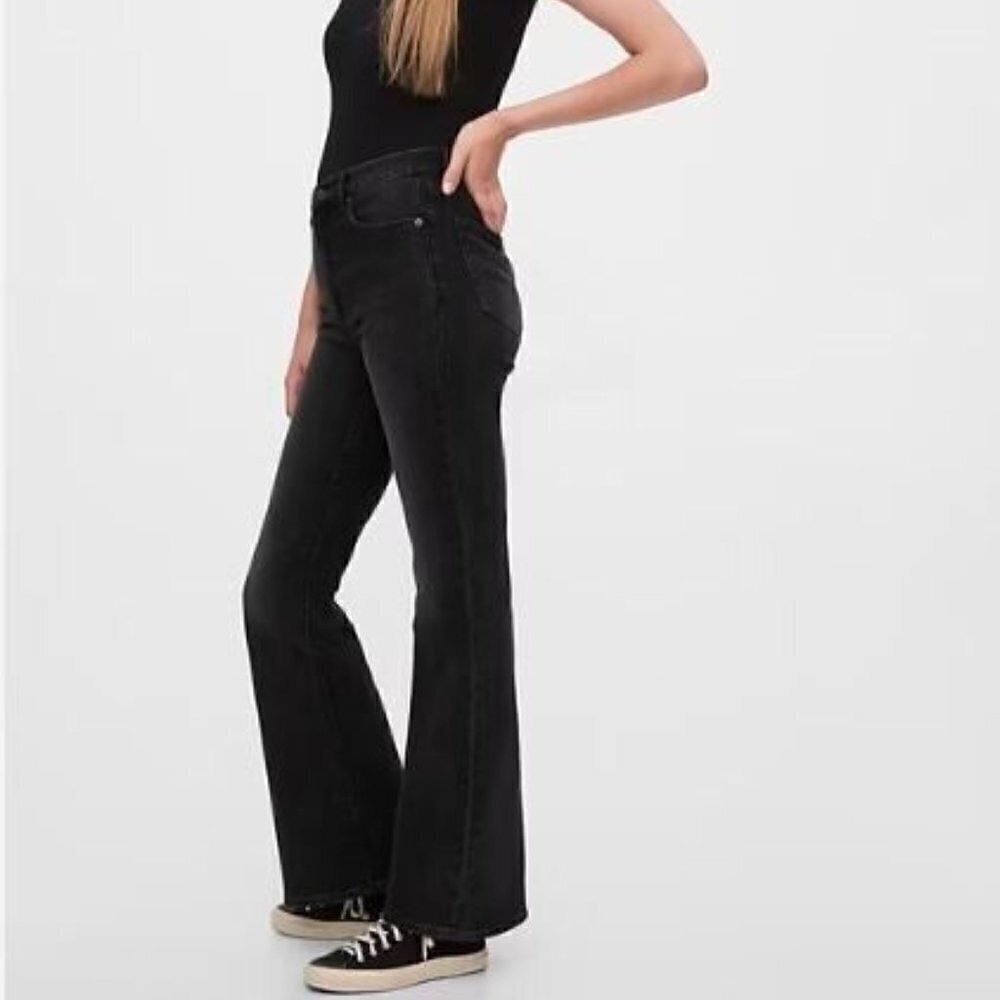 GAP High-Rise Black FLARE Slimming Jeans Size 16/33 PETITE Boho 90's Y2K Vibes